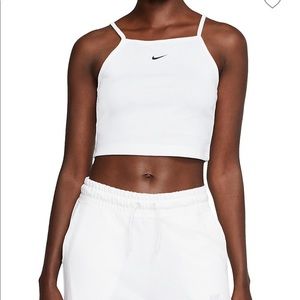 Nike cropped tank